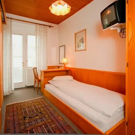 Velden Bacherlwirt Hotel
